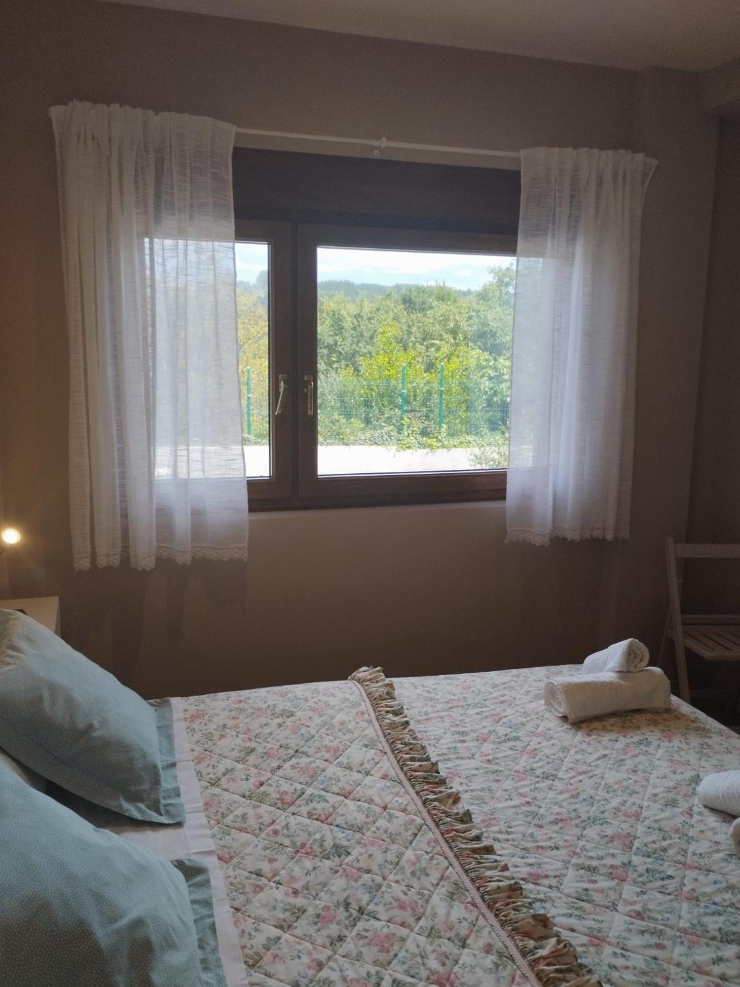 La Casita Del Bosque Apartment Lugo Luaran gambar